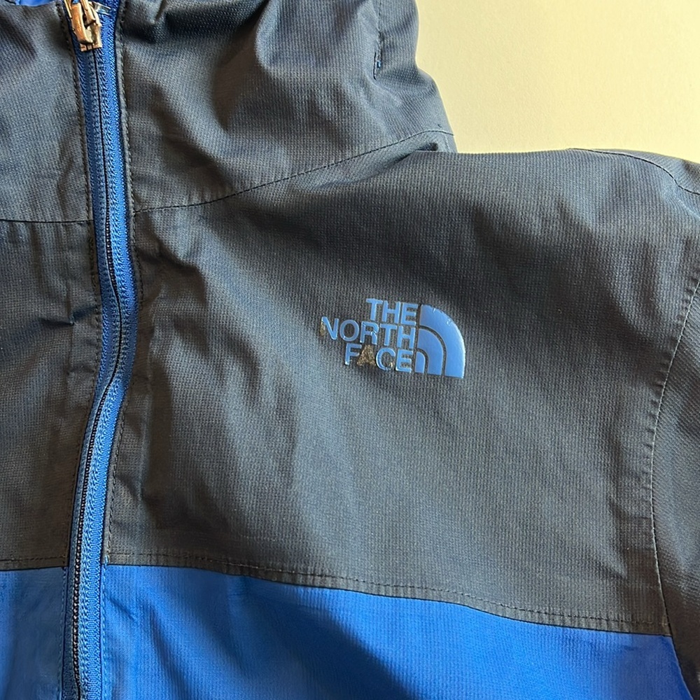The North Face - 10/12, fleece/rain‎ jacket combo - Picture 3 of 13
